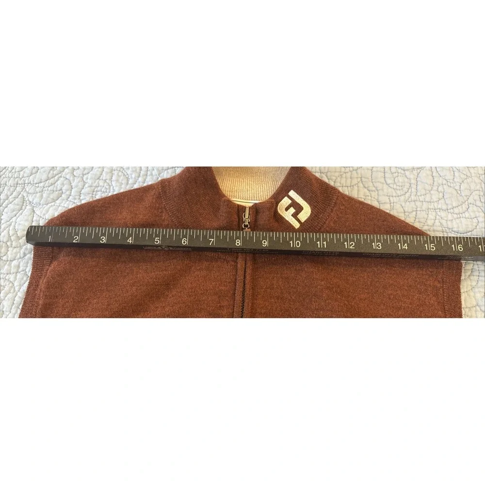 Peter Millar FootJoy Mens L  Rare Golf Sweater Vest 1/4 Zip Brown Merino Wool